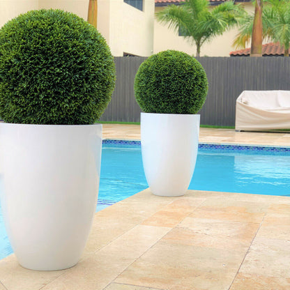 Topiary im Ben L Pflanzgefäß – 51 cm Fiberglas